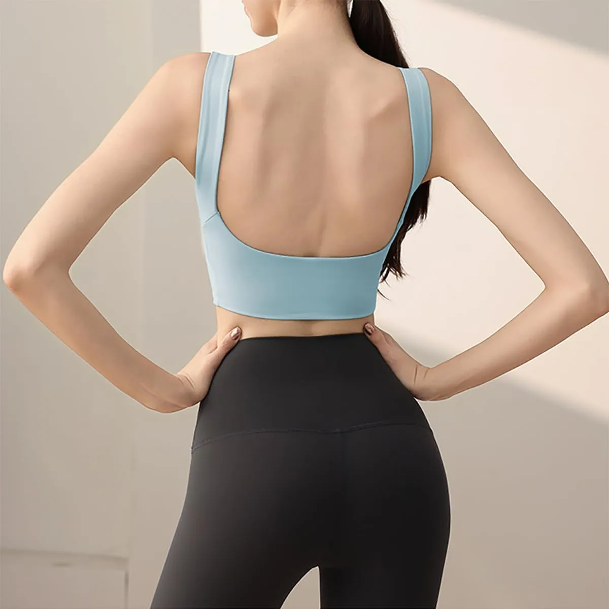 Backless Tank with Grip Lining, Slim Fit Open Back Tank Tops for Women, Women's Sexy Open Back Sleeveless Crop Tank