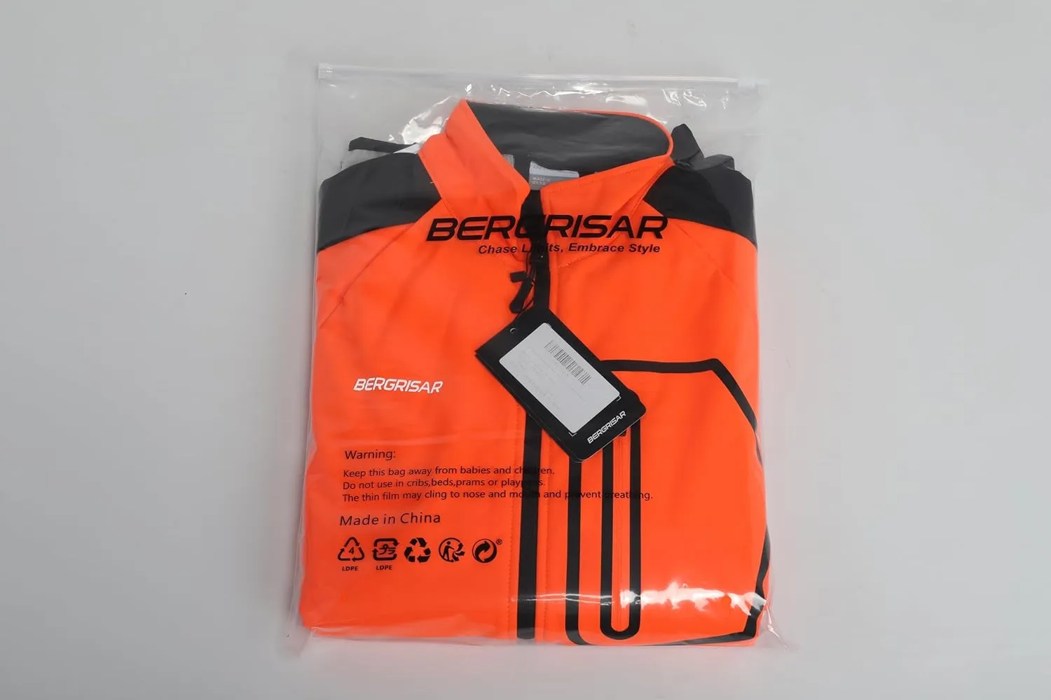 BERGRISAR Men's Cycling Jacket Winter Softshell Fleece Biking Jacket Thermal Running Windbreaker BG011