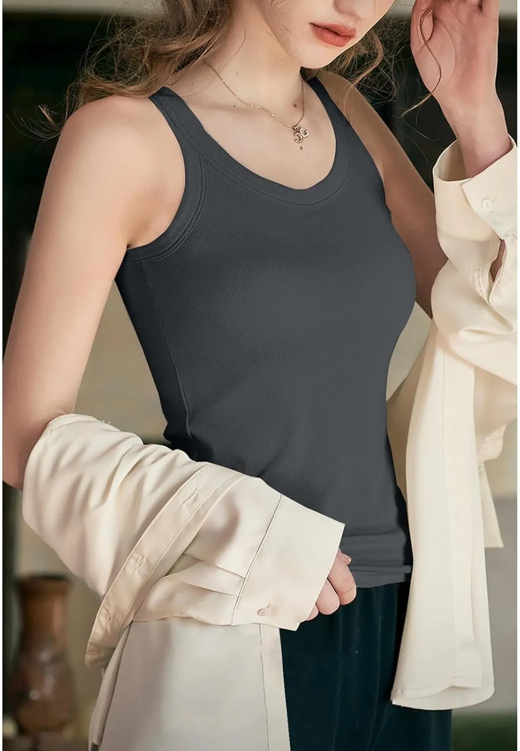 Trendy 2025 Camisoles Top Women’s Sleeveless Shirt Quick-Dry Lightweight Tank Top Going Out Y2K Blouses