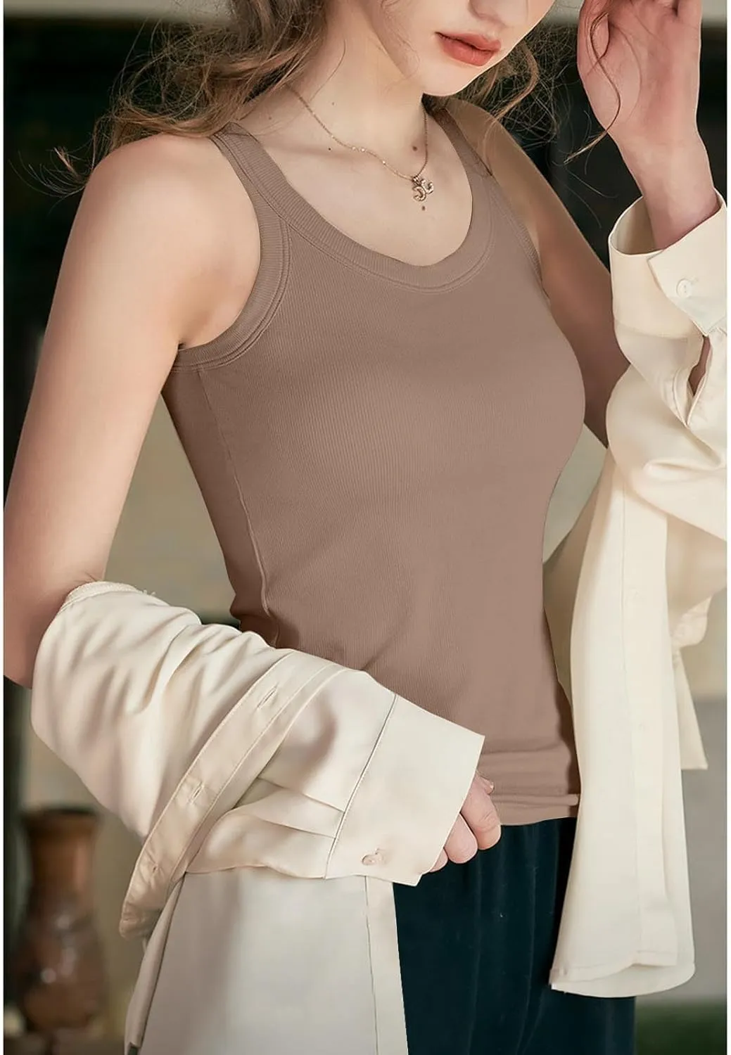 Trendy 2025 Camisoles Top Women’s Sleeveless Shirt Quick-Dry Lightweight Tank Top Going Out Y2K Blouses