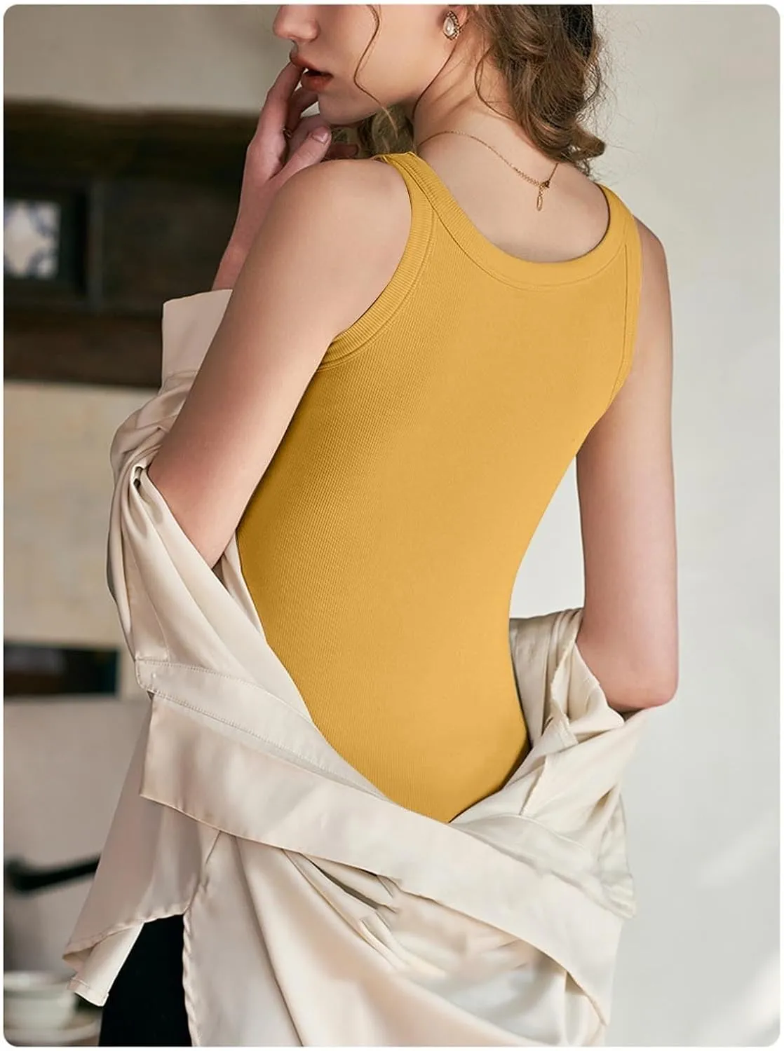 Trendy 2025 Camisoles Top Women’s Sleeveless Shirt Quick-Dry Lightweight Tank Top Going Out Y2K Blouses