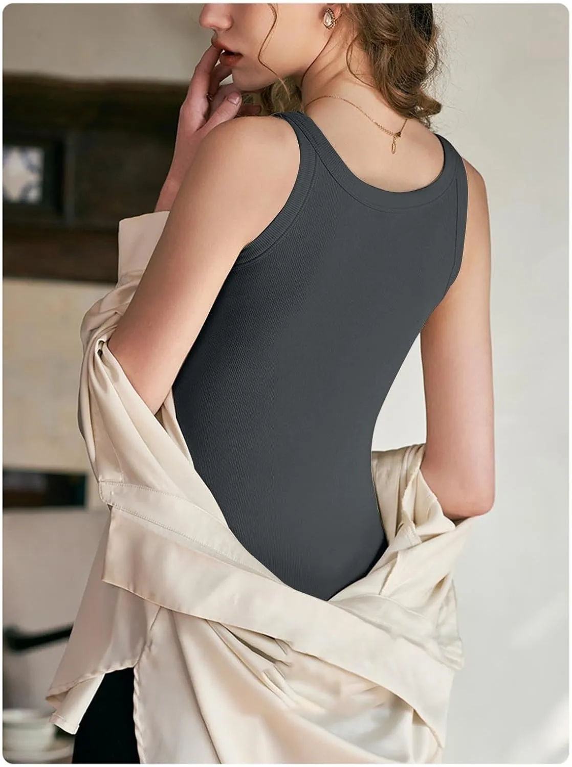 Trendy 2025 Camisoles Top Women’s Sleeveless Shirt Quick-Dry Lightweight Tank Top Going Out Y2K Blouses