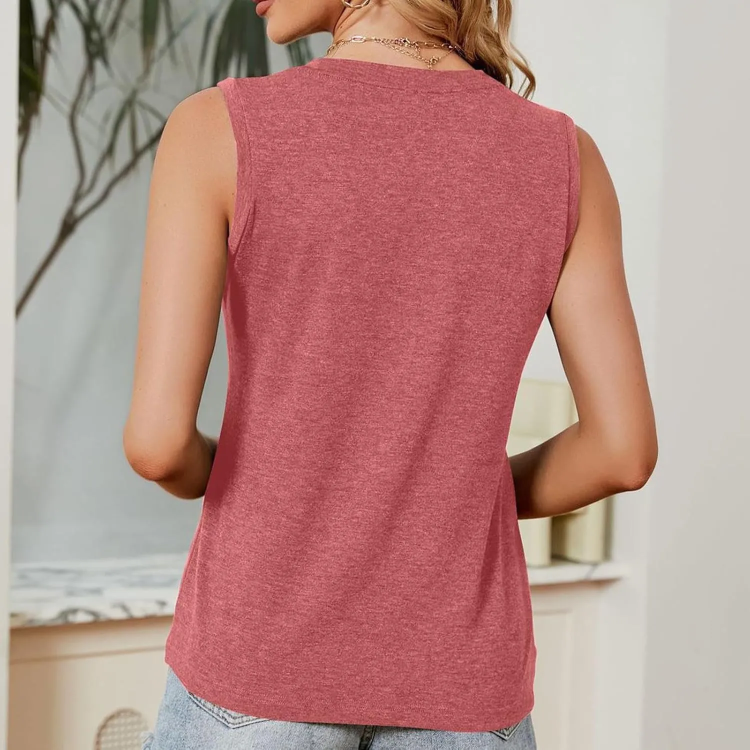 Women's Casual Tank Tops Crewneck Sleeveless Summer Shirts Quick Dry Workout Yoga Tank Top Tunic Flowy Loose Tee Shirt